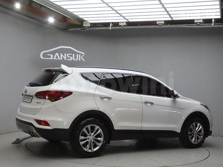 Hyundai SantaFe 2016 — 4
