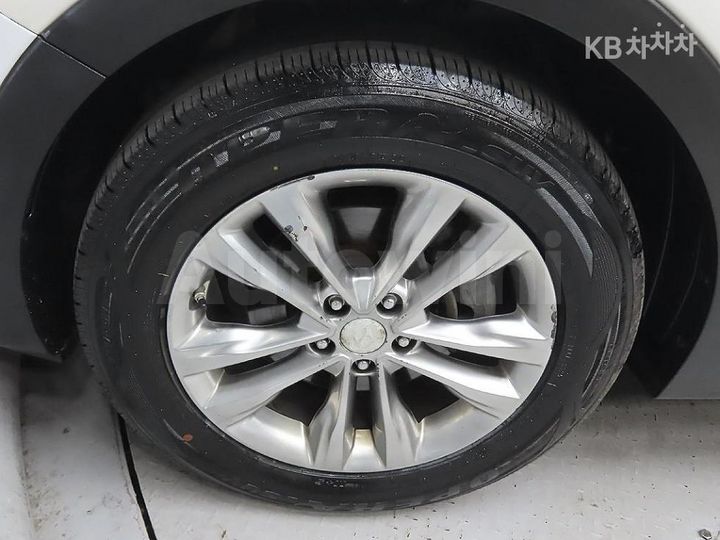 Hyundai SantaFe 2016 — 5