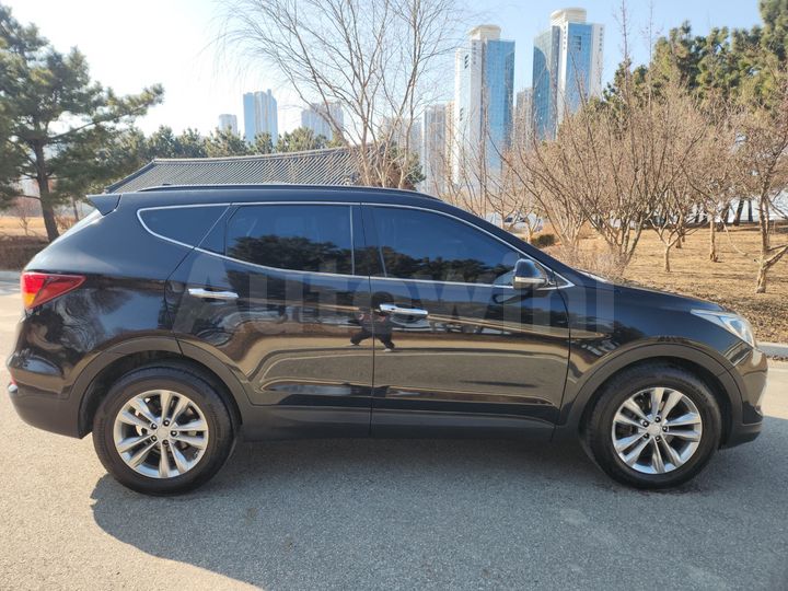 Hyundai SantaFe 2017 — 5
