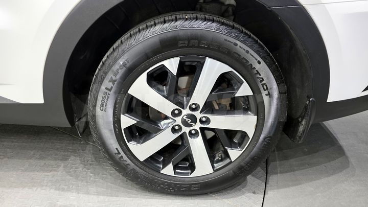 Kia Sorento 2022 — 5
