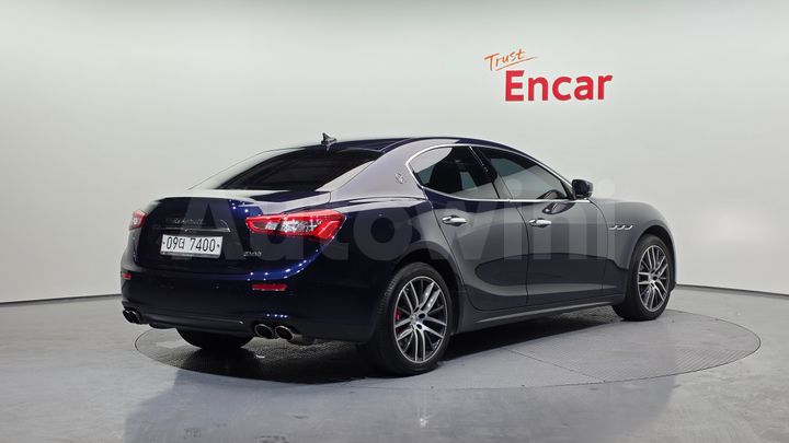 Maserati Ghibli 2017 — 2