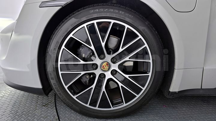 Porsche Taycan 2022 — 5