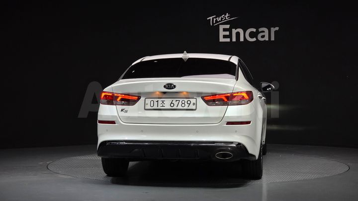 Kia K5 2019 — 4