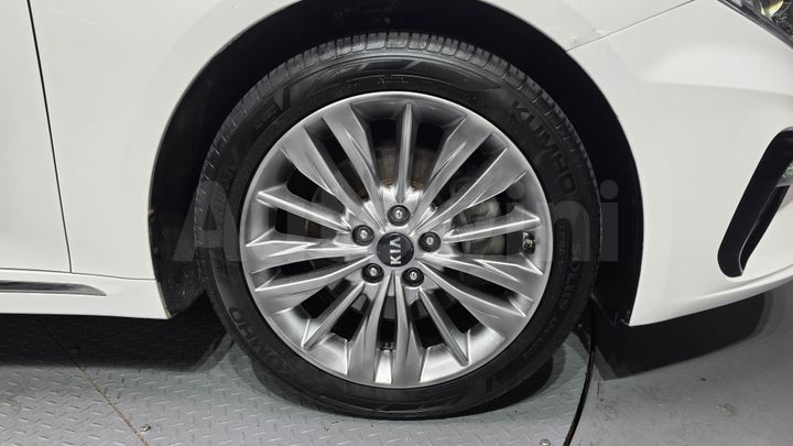Kia K5 2019 — 5