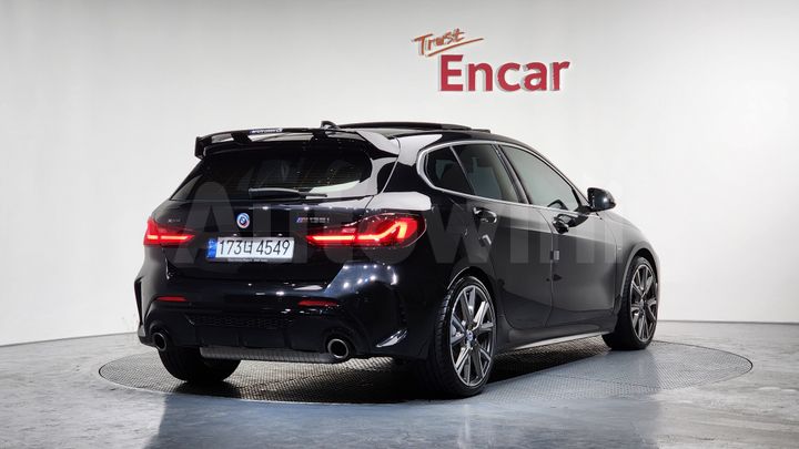BMW 1 Series 2023 — 2