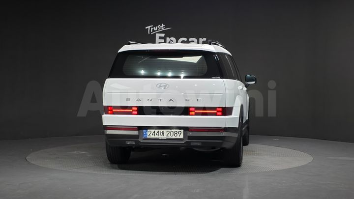 Hyundai SantaFe 2024 — 4