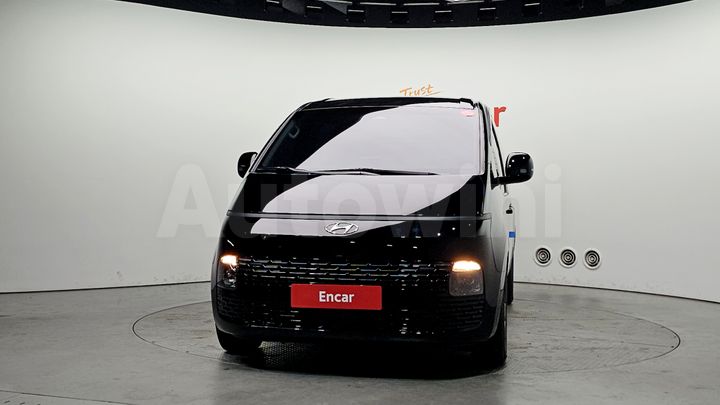 Hyundai Staria 2022 — 3