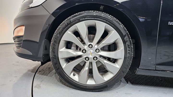 Chevrolet Malibu 2020 — 5