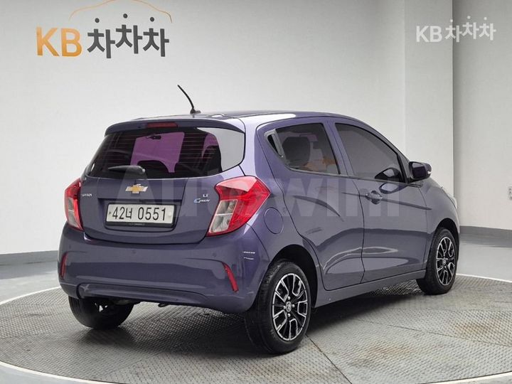 Chevrolet Spark 2017 — 3
