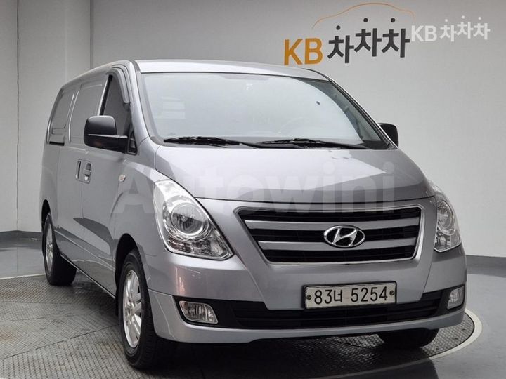 Hyundai Starex 2017 — 4