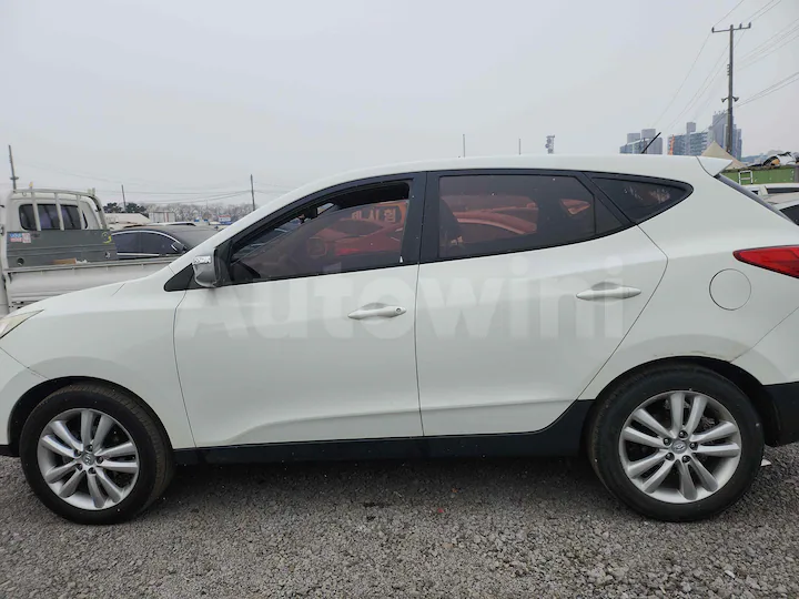 Hyundai Tucson 2010 — 2