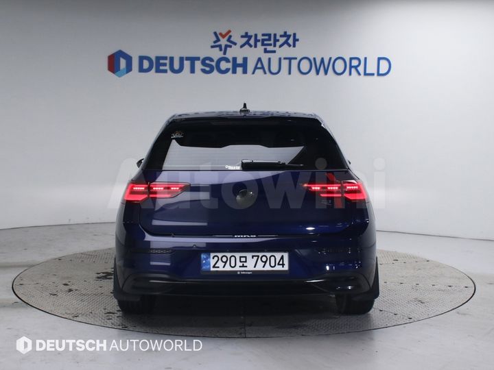 Volkswagen Golf 2022 — 4
