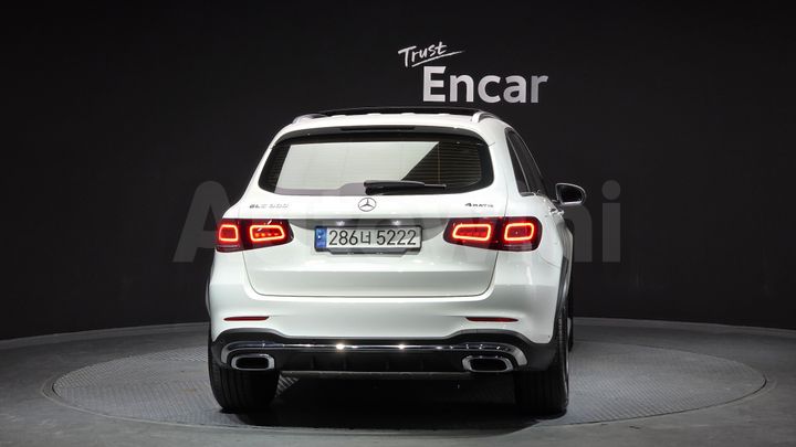 Mercedes Benz GLC Class 2022 — 4