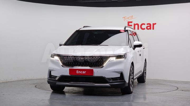 Kia Carnival 2023 — 3