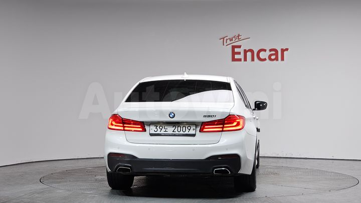 BMW 5 Series 2017 — 3