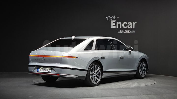 Hyundai Grandeur 2025 — 2