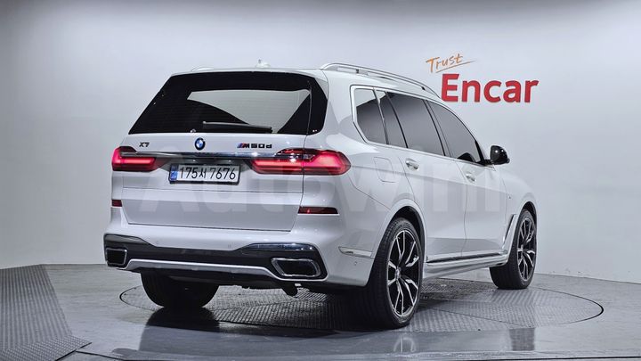 BMW X7 2020 — 2