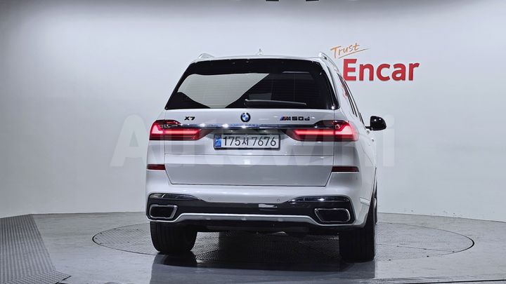 BMW X7 2020 — 4