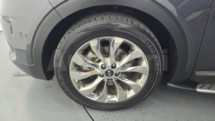 Kia Sorento 2018 — 5