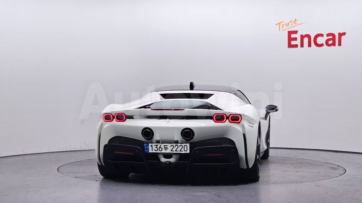 Ferrari SF90 2021 — 4