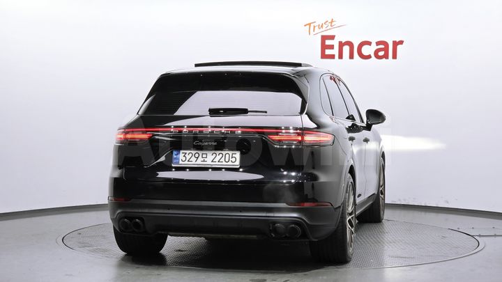 Porsche Cayenne 2023 — 4
