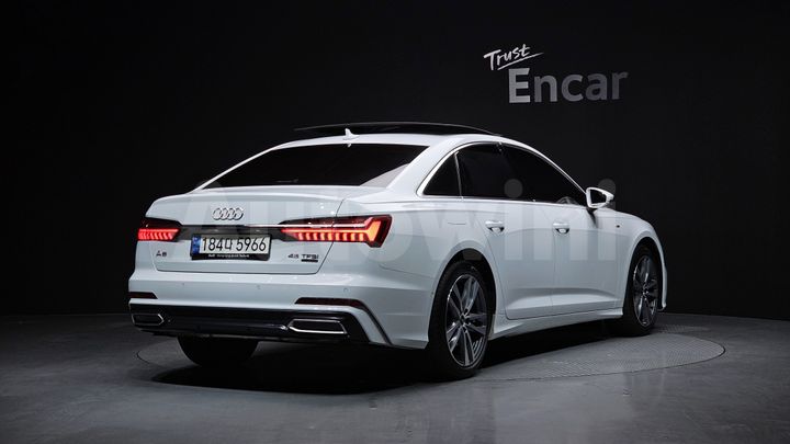 Audi A6 2022 — 2
