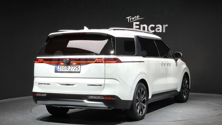 Kia Carnival 2021 — 2
