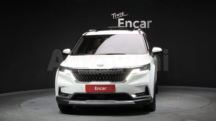 Kia Carnival 2021 — 3