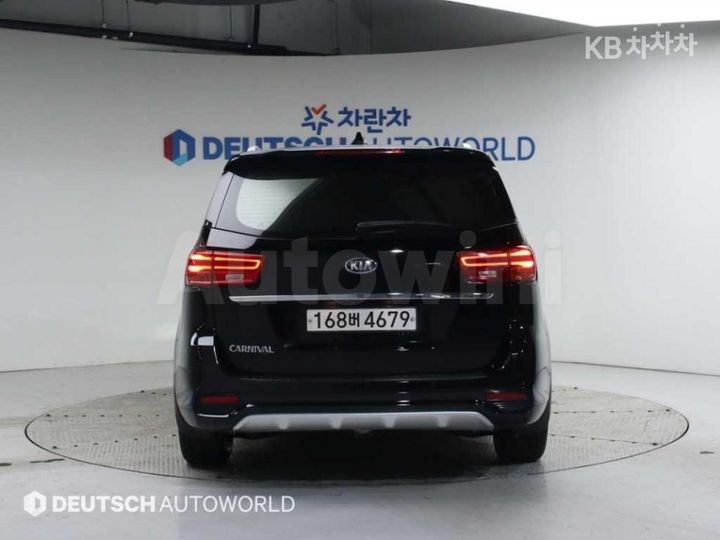 Kia Carnival 2019 — 4