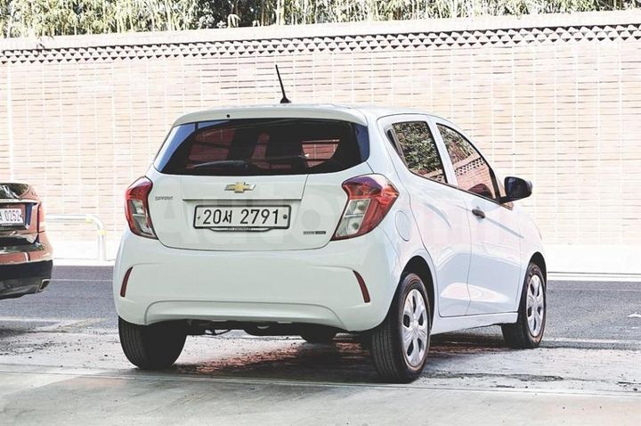 Chevrolet Spark 2018 — 3
