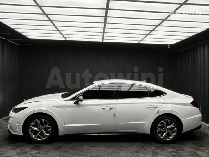 Hyundai Sonata 2022 — 4