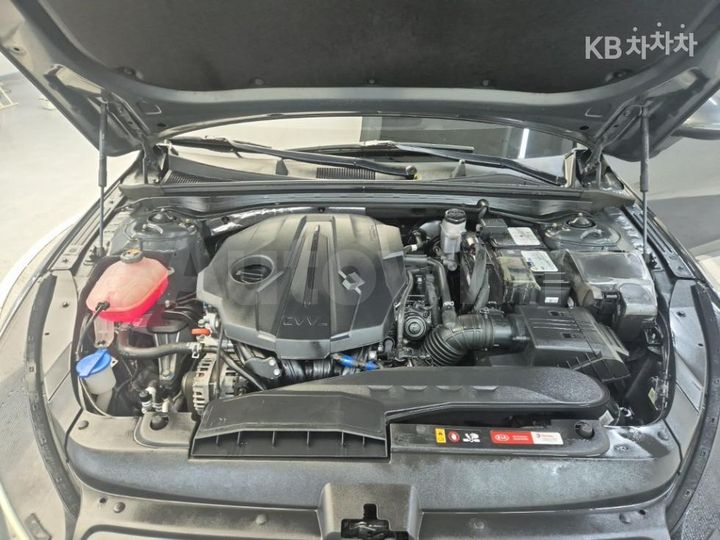 Kia K5 2021 — 5