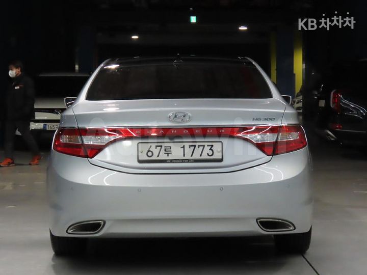 Hyundai Starex 2011 — 3