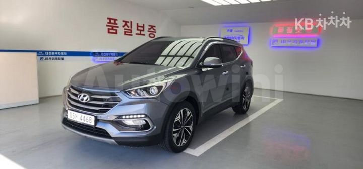 Hyundai SantaFe 2018 — 2