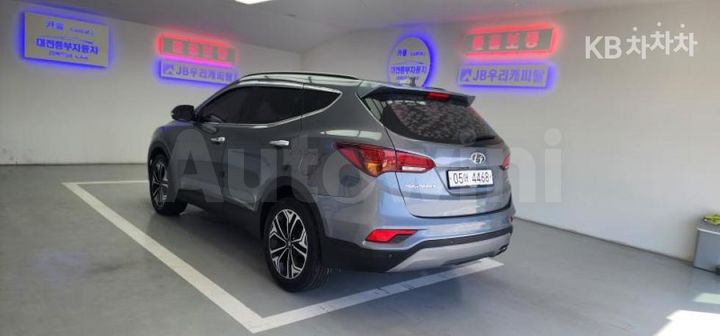 Hyundai SantaFe 2018 — 4