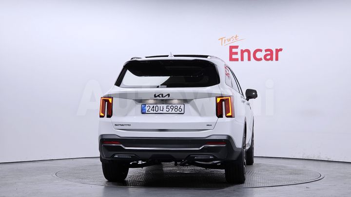 Kia Sorento 2026 — 4