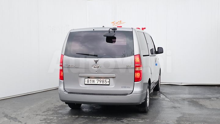 Hyundai Starex 2017 — 4