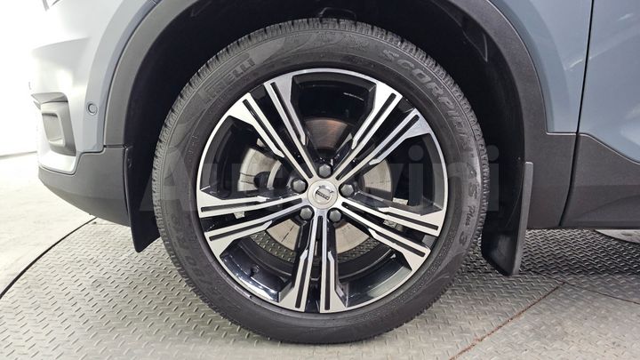 Volvo XC40 2022 — 5