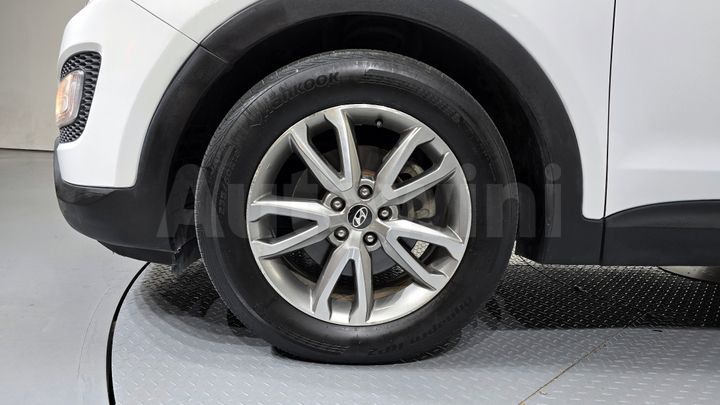 Hyundai SantaFe 2013 — 5