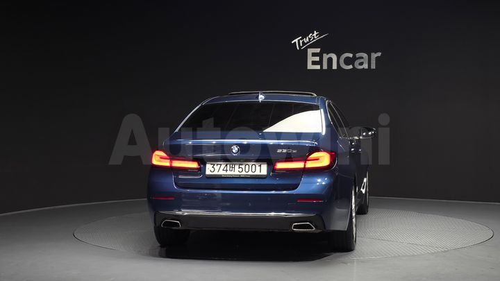 BMW 5 Series 2021 — 4