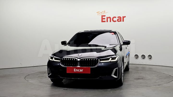 BMW 5 Series 2021 — 3
