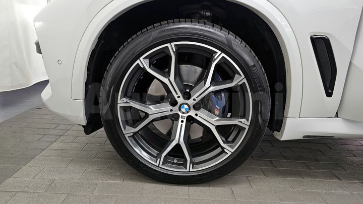 BMW X5 2023 — 5