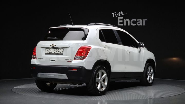 Chevrolet Trax 2015 — 2
