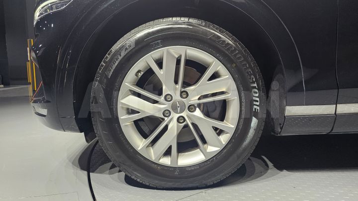 Genesis GV70 2021 — 5