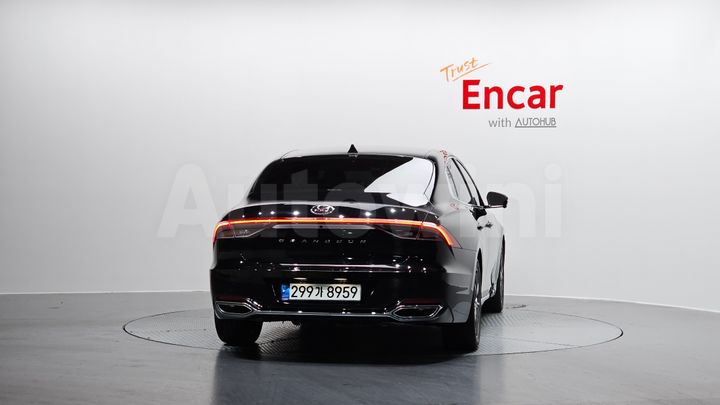 Hyundai Grandeur 2022 — 4