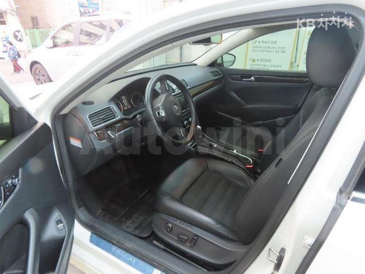 Volkswagen Passat 2015 — 5