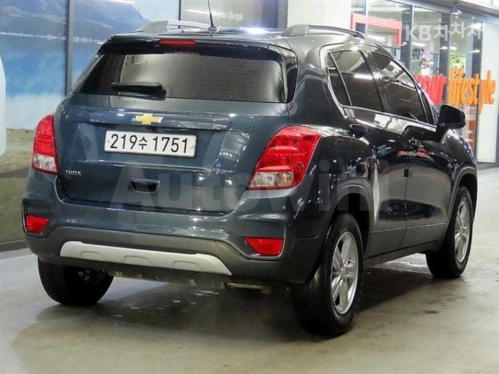 Chevrolet Trax 2020 — 4