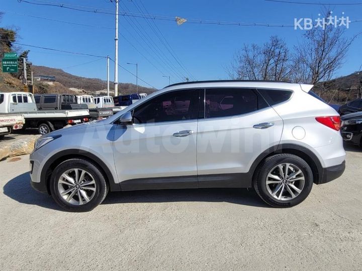 Hyundai SantaFe 2015 — 3