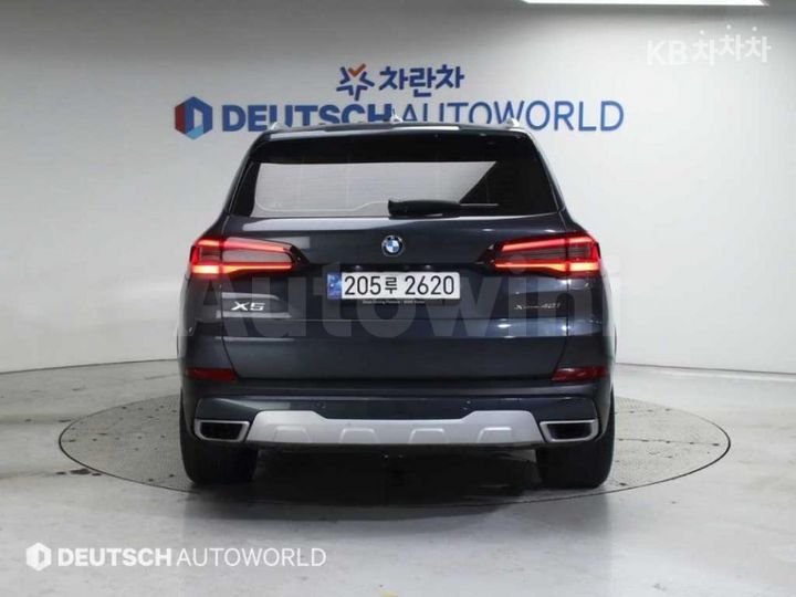 BMW X5 2022 — 4
