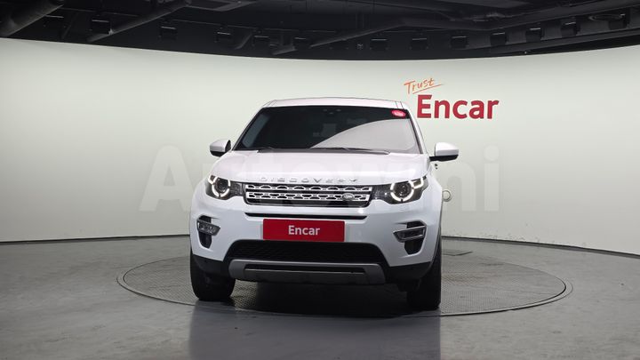 Land Rover Discovery Sport 2019 — 3